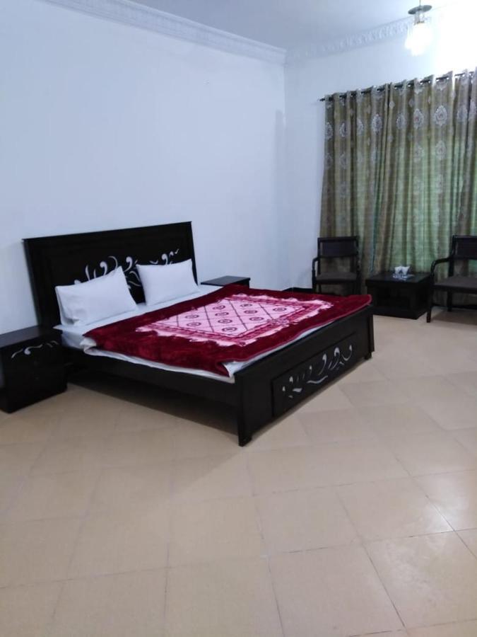 Lux Lounge Guest House Islamabad Exterior foto